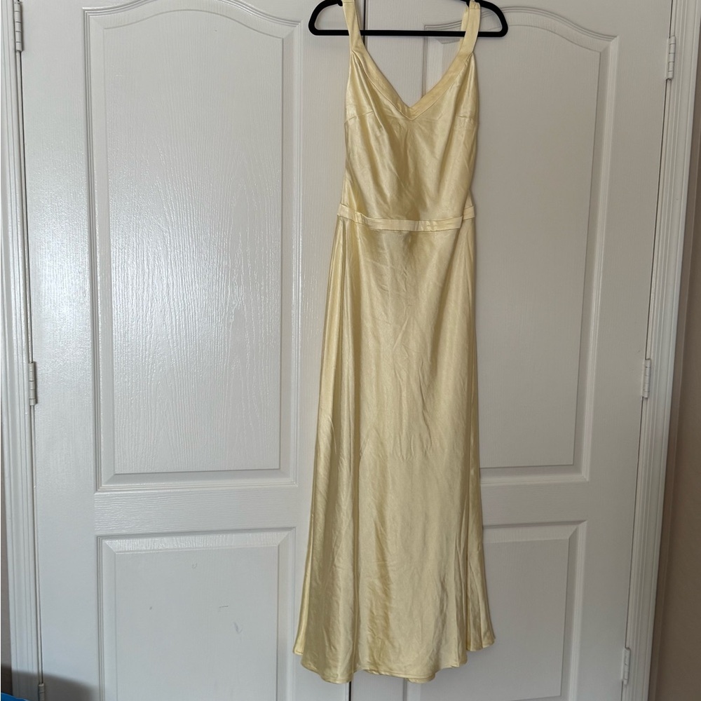 Elegant Yellow Dress